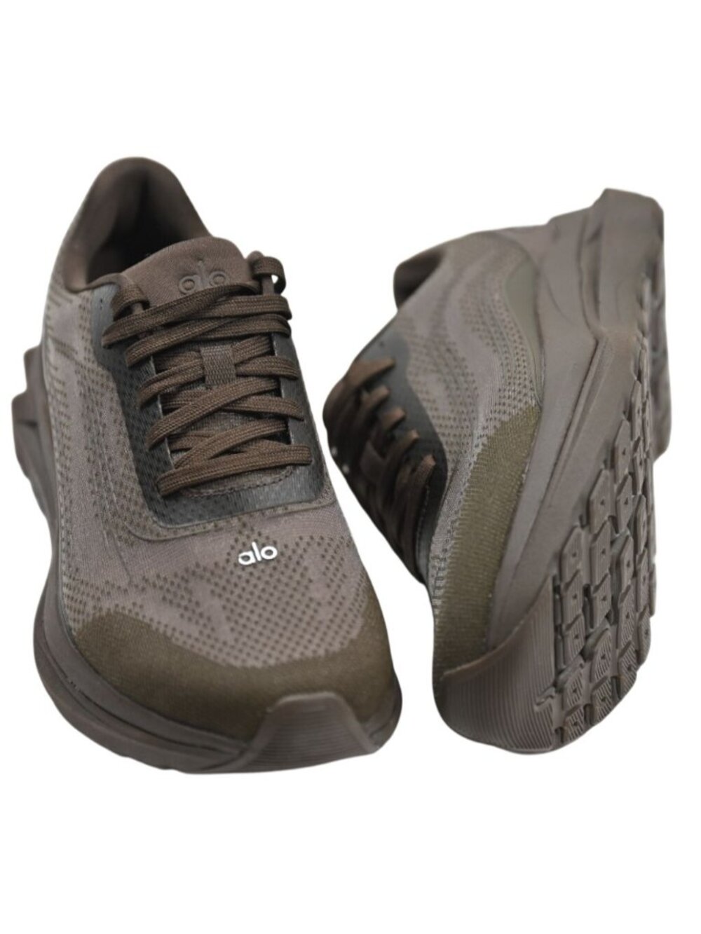 ALO Yoga Alo Runner A0590U in Espresso
